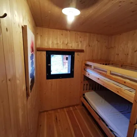 Holiday home Idyllisches Und Alleinstehendes Maiensaess In Val