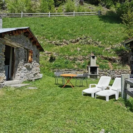 Idyllisches Und Alleinstehendes Maiensaess In Val Holiday home *